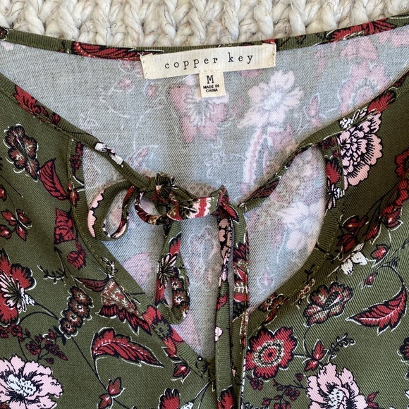 Copper Key Floral Mini Flair Sleeve Dress - Picture 5 of 8